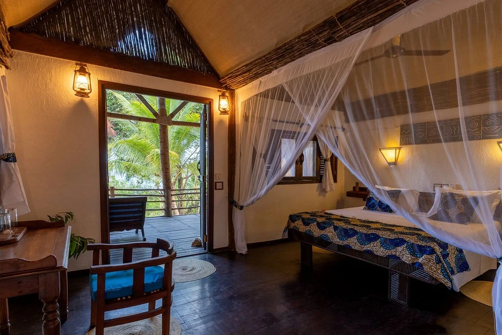 Pole Pole Bungalows — Mafia Island · Chole Bay